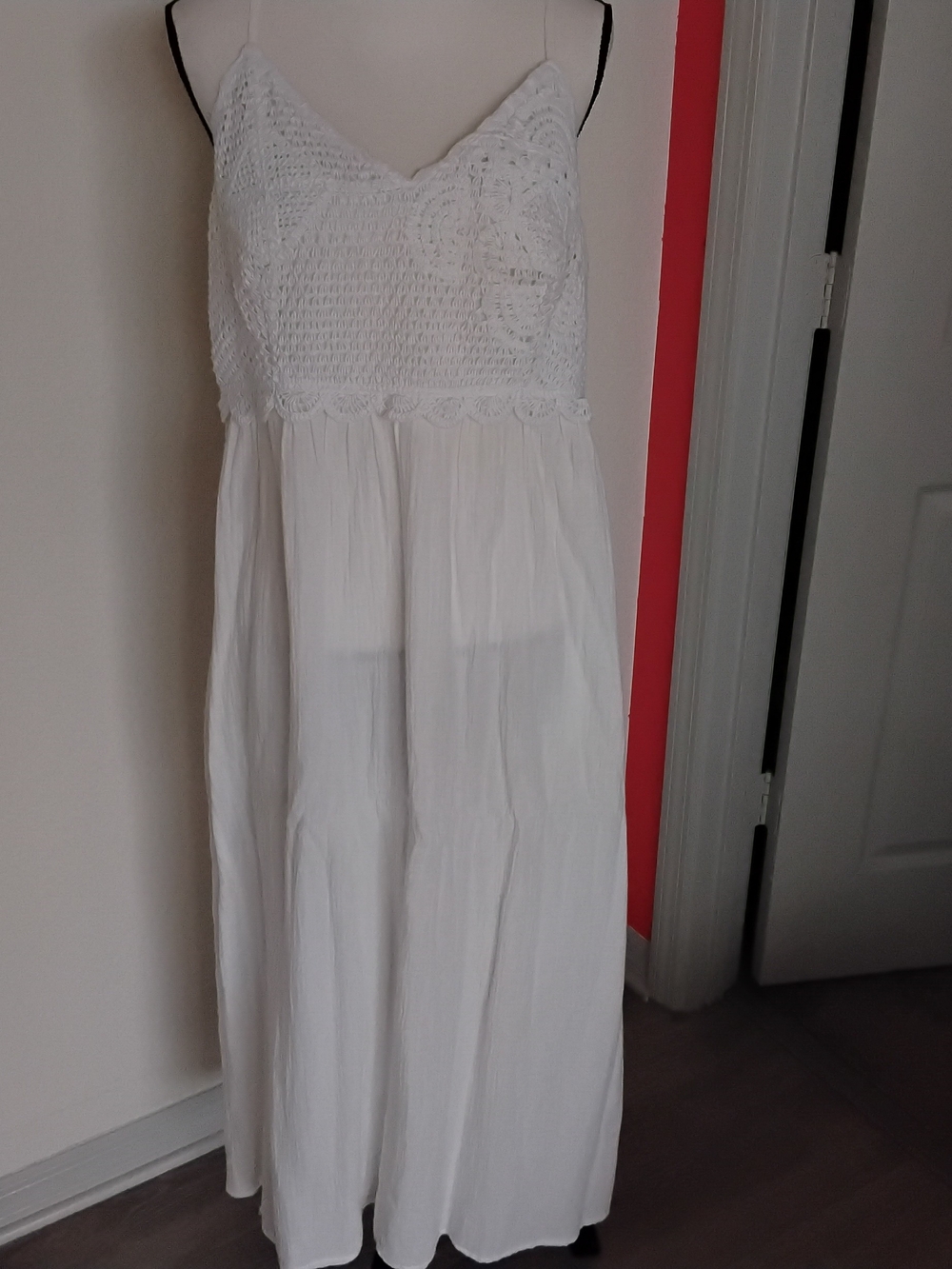 NWOT Universal Thread White Crochet Bodice Maxi Dress
